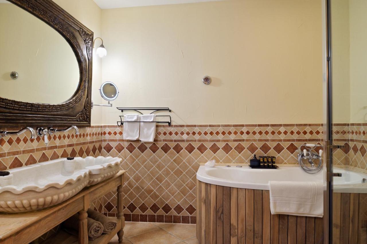 Hotel Demeure Loredana 생플로랑 외부 사진